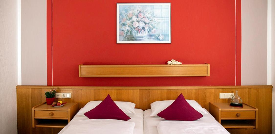 Hotel Garni Zum Hirschen Iphofen Eksteriør bilde